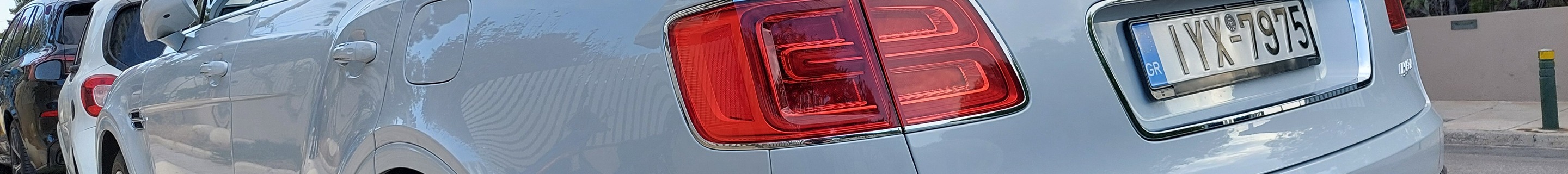 Bentley Bentayga Hybrid