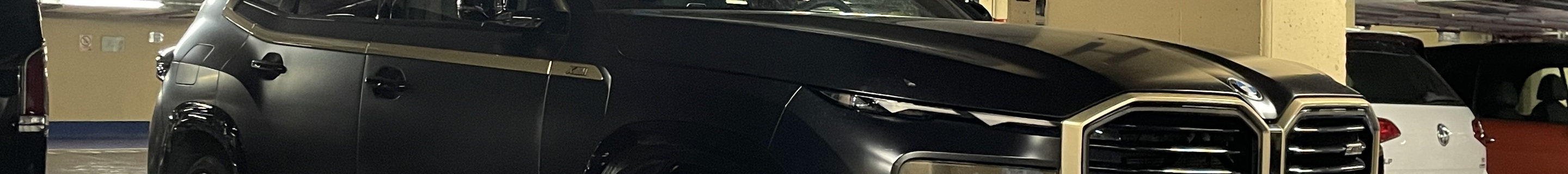 BMW XM G09