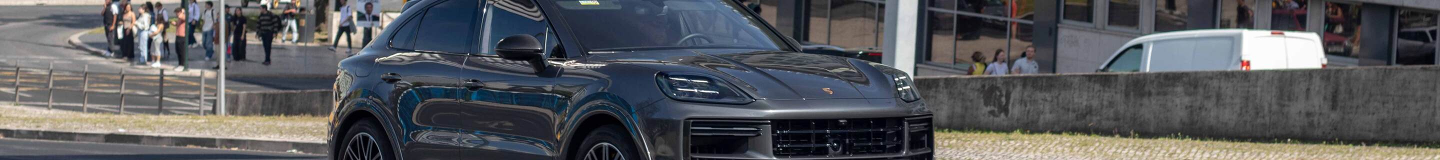 Porsche Cayenne Coupé Turbo E-Hybrid