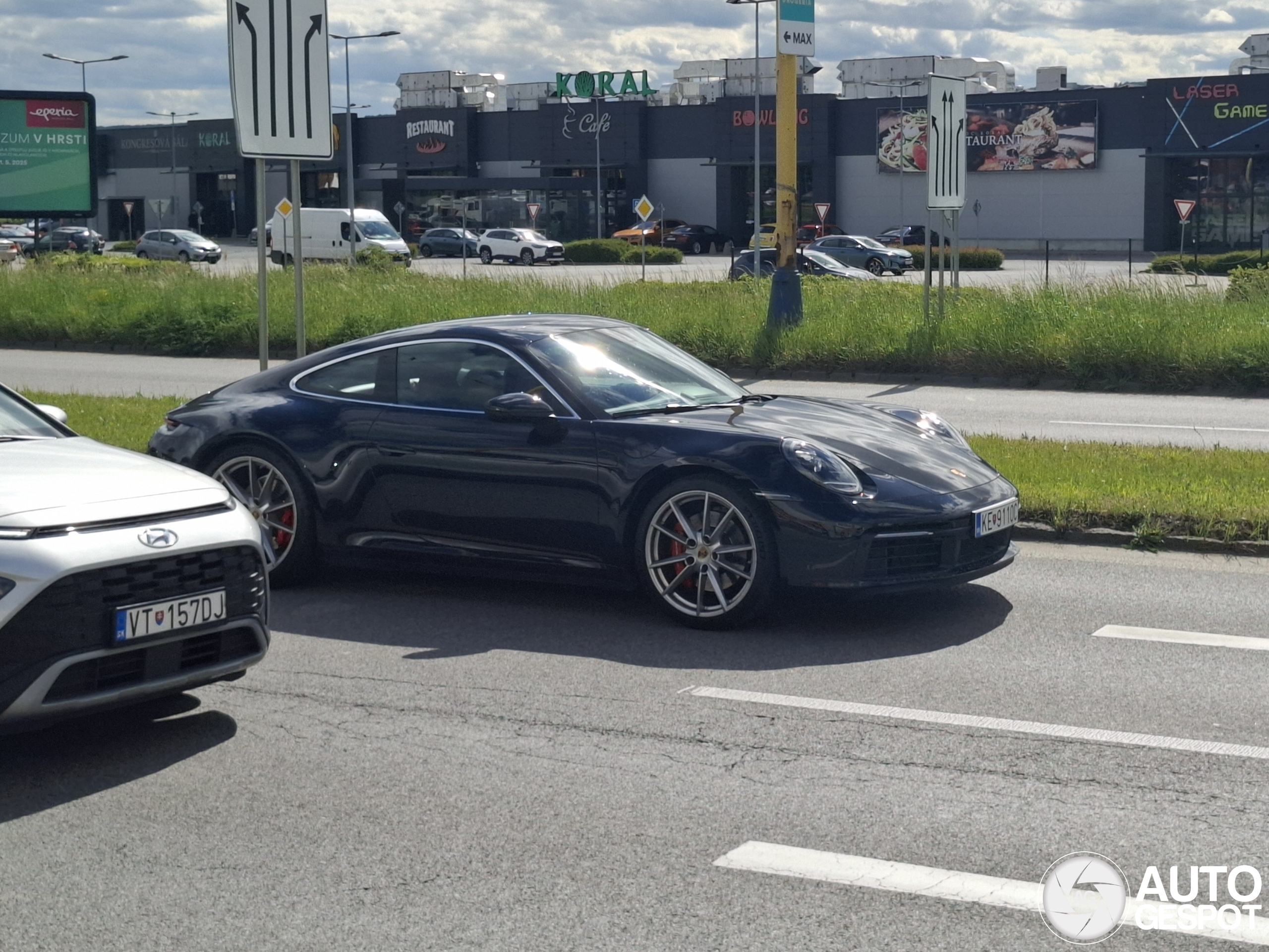 Porsche 992 Carrera S