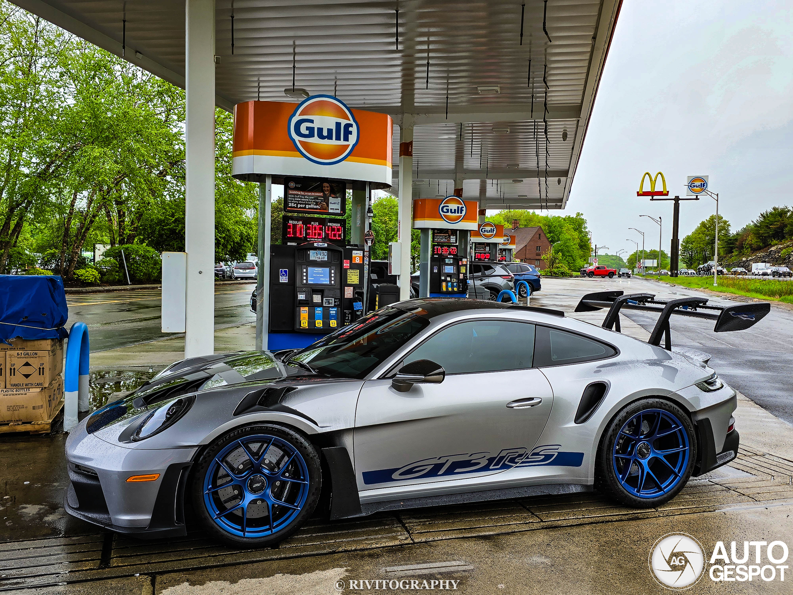 Porsche 992 GT3 RS Weissach Package