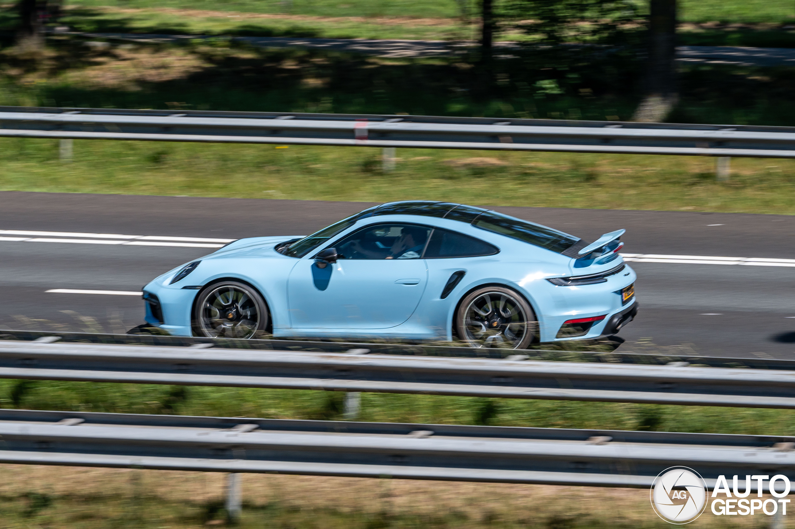 Porsche 992 Turbo S