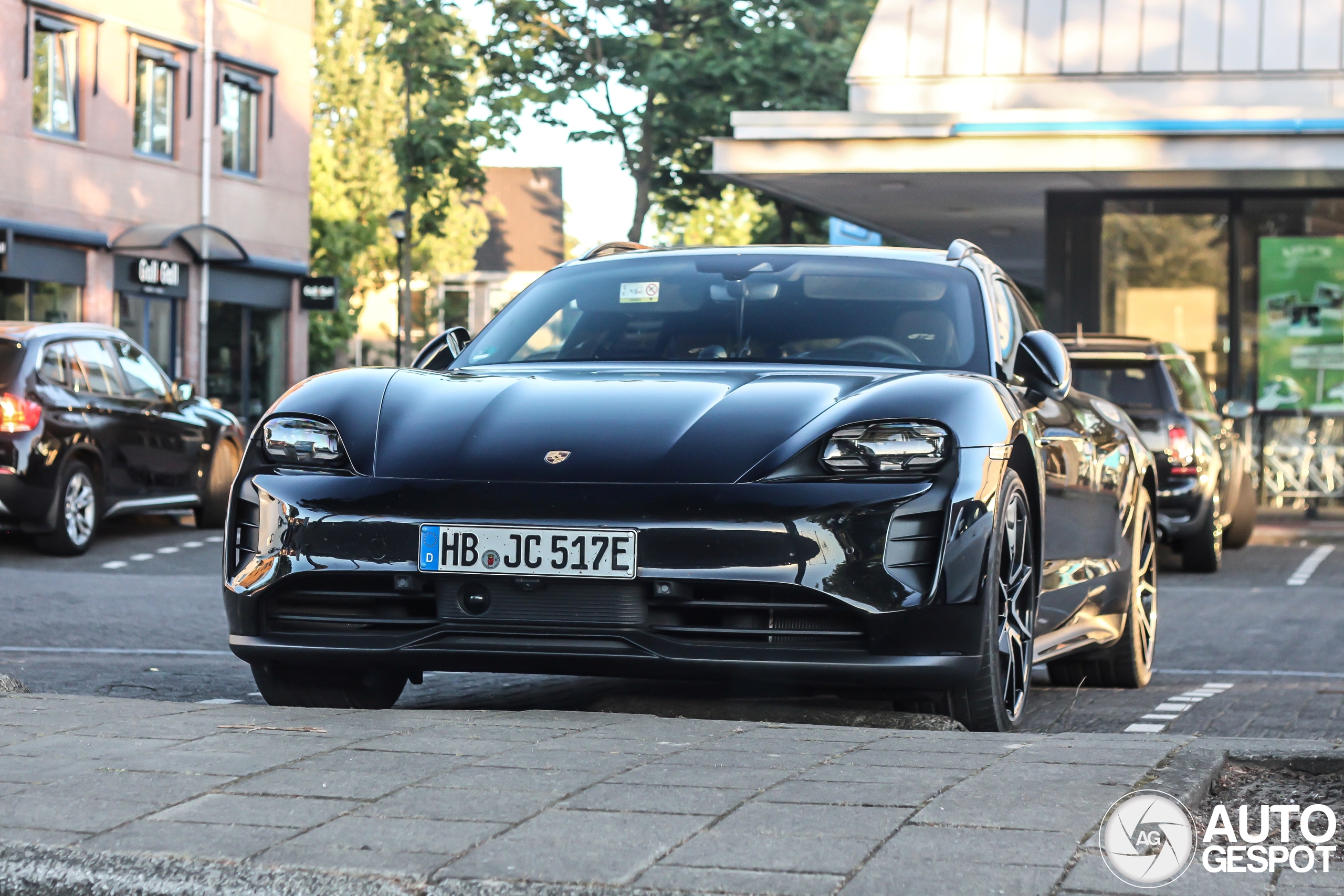 Porsche Taycan GTS Sport Turismo