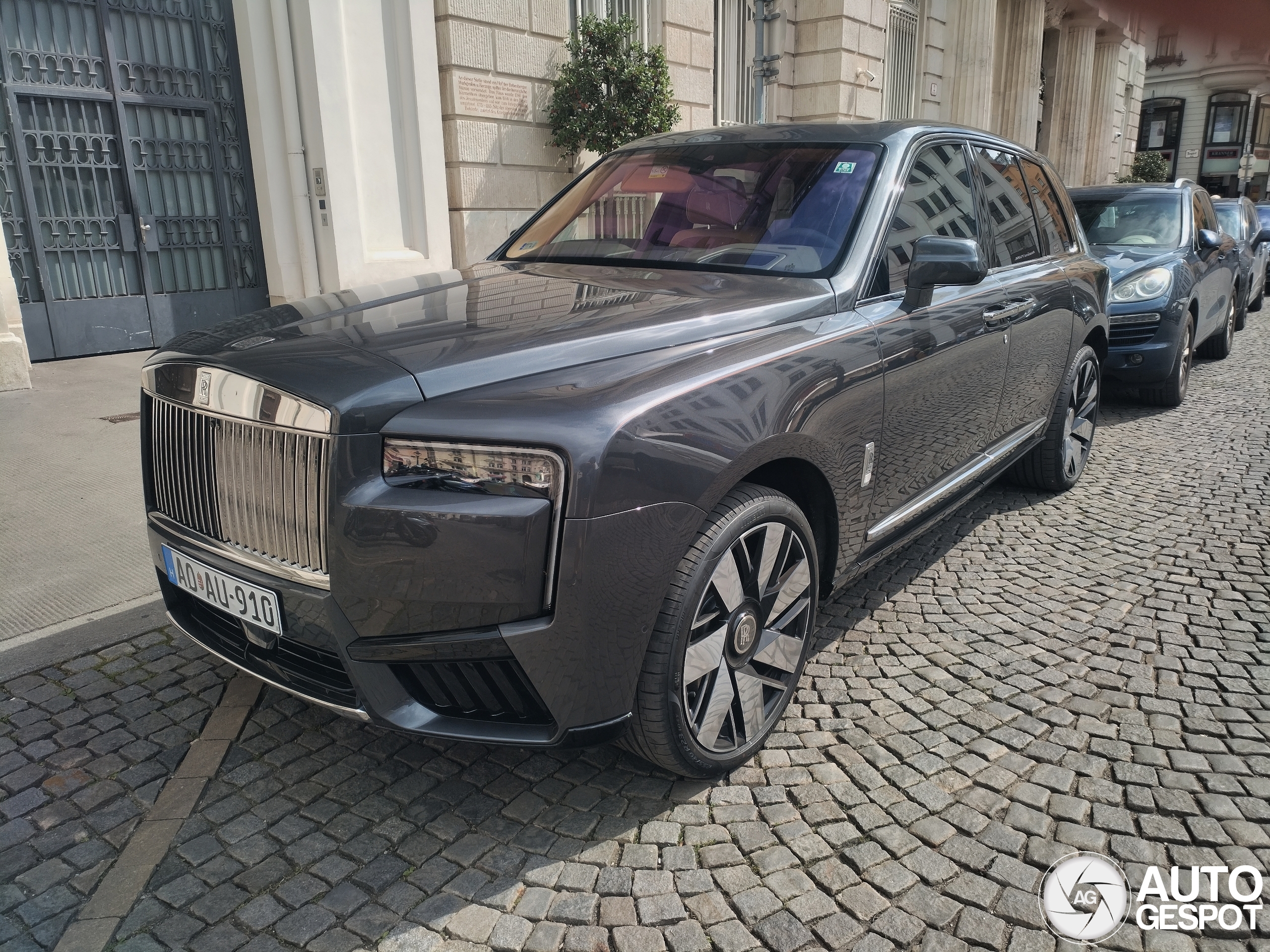 Rolls-Royce Cullinan Series II