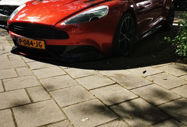 Aston Martin Vanquish Volante