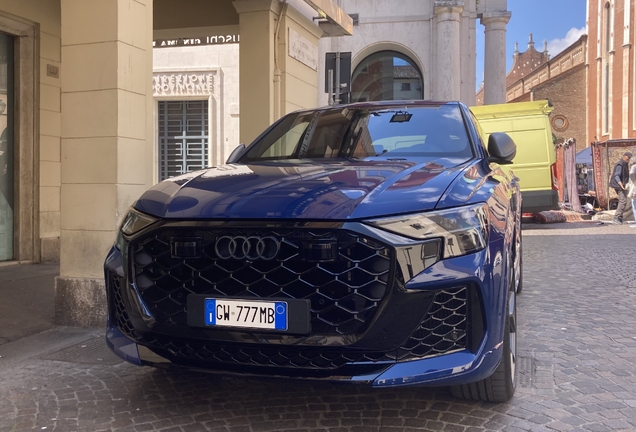 Audi RS Q8 2024