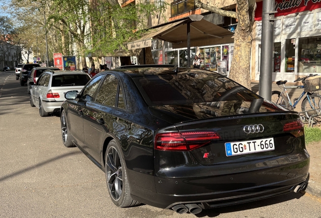 Audi S8 D4 Plus