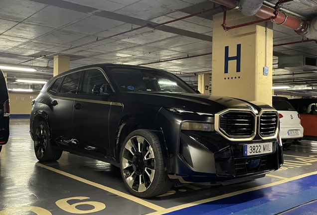 BMW XM G09