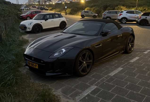 Jaguar F-TYPE S Convertible