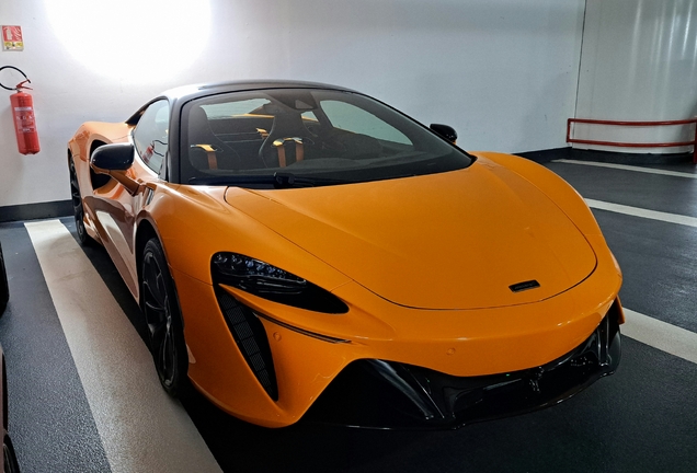 McLaren Artura