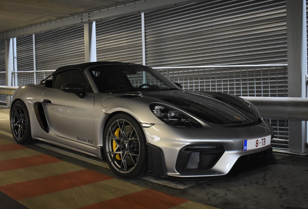 Porsche 718 Spyder RS Weissach Package