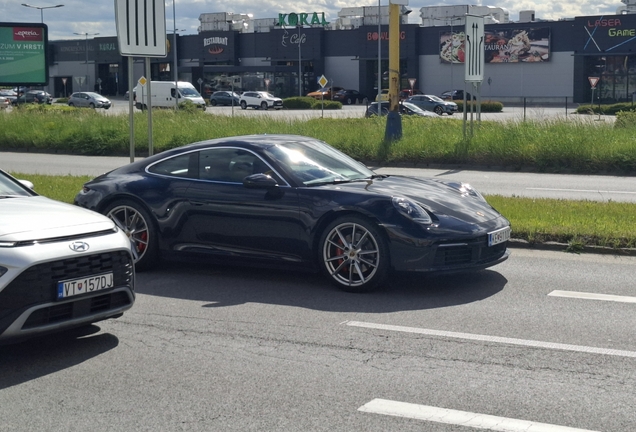 Porsche 992 Carrera S