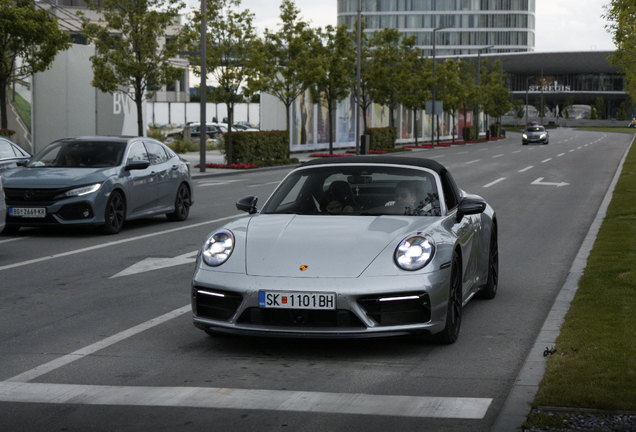 Porsche 992 Targa 4 GTS