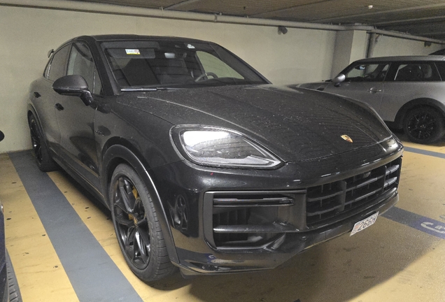 Porsche Cayenne Coupé Turbo E-Hybrid