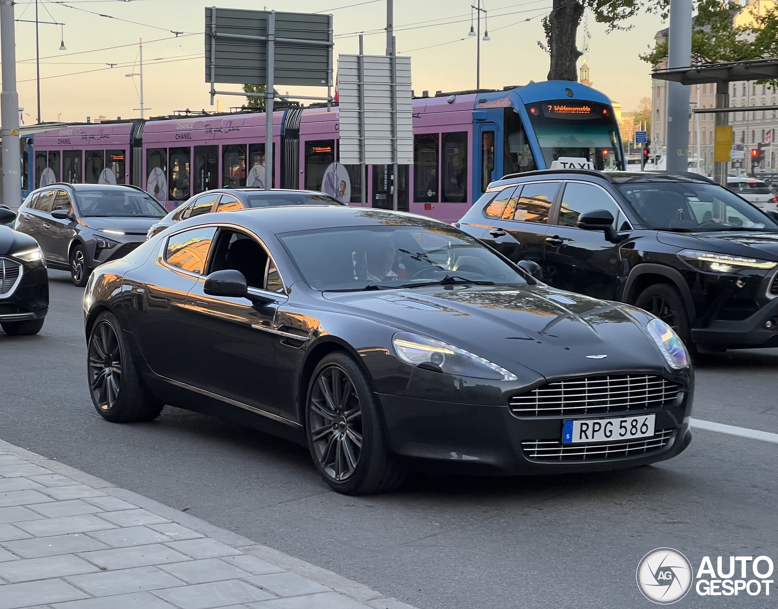 Aston Martin Rapide