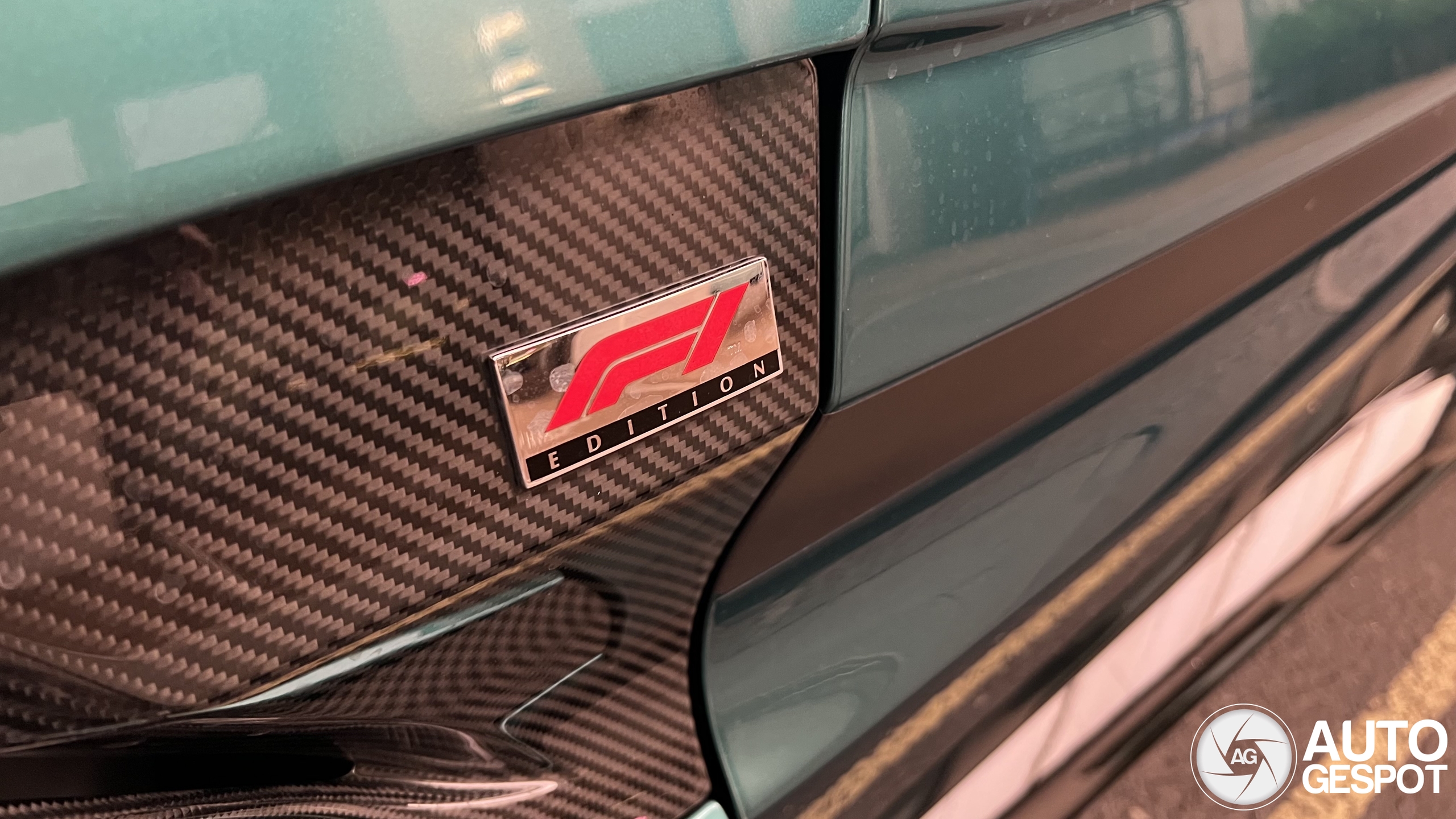 Aston Martin V8 Vantage Formula 1 Edition