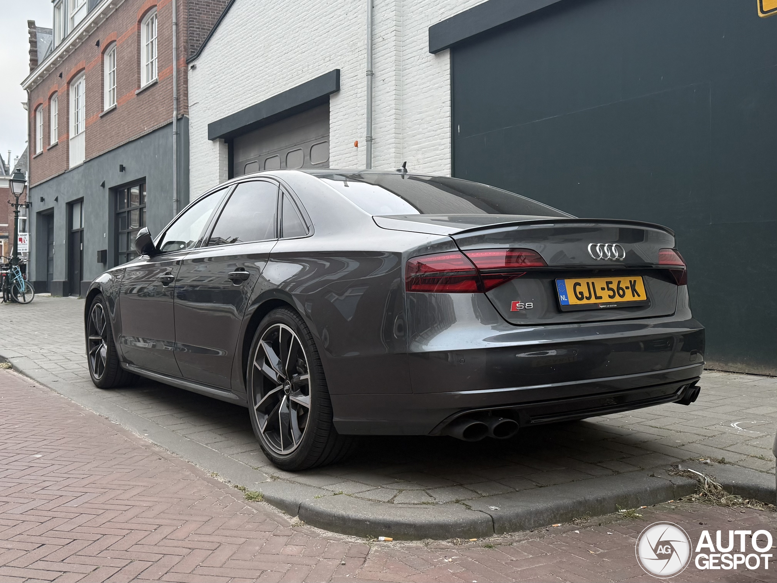 Audi S8 D4 Plus