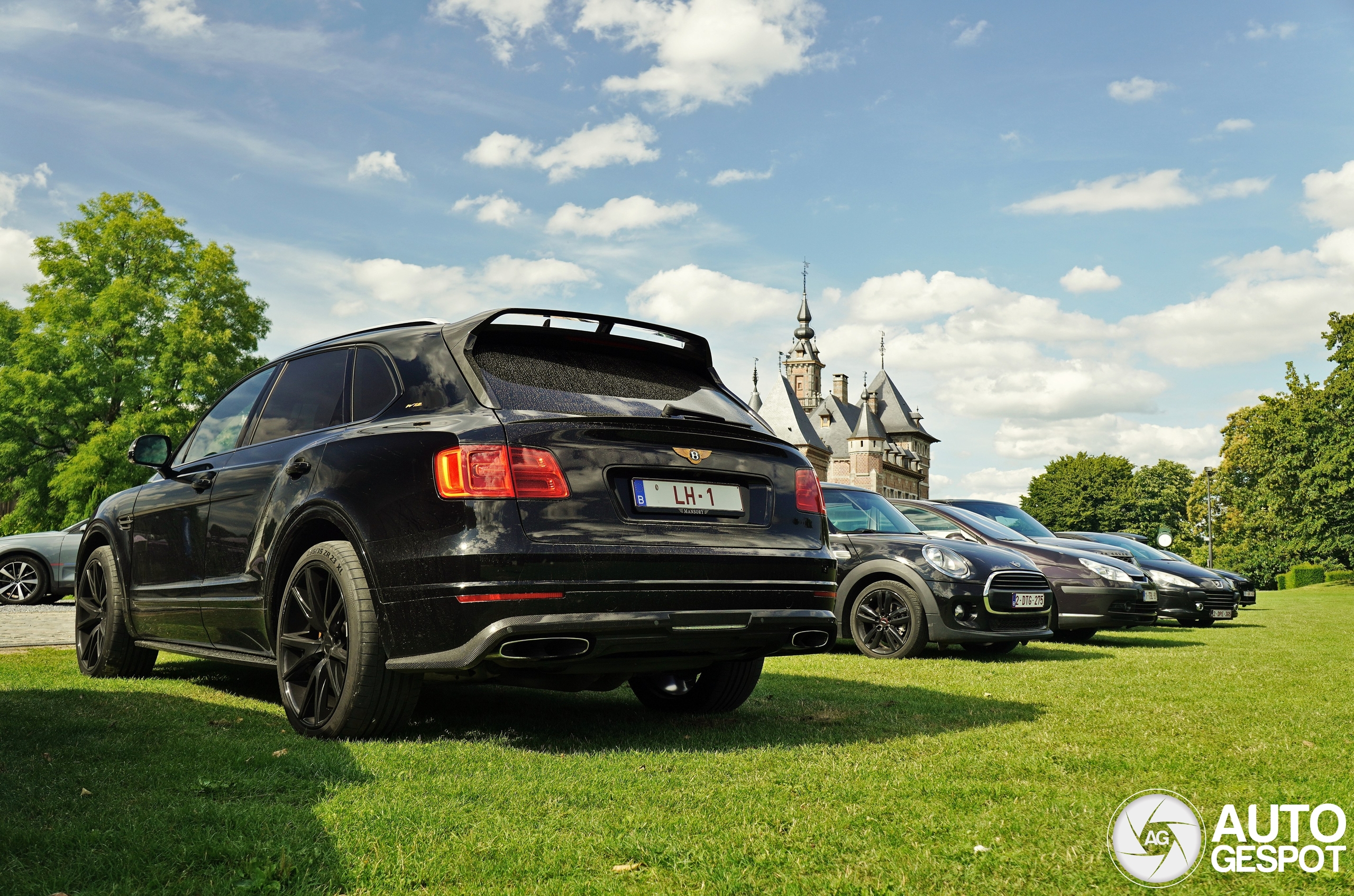 Bentley Bentayga Black Edition