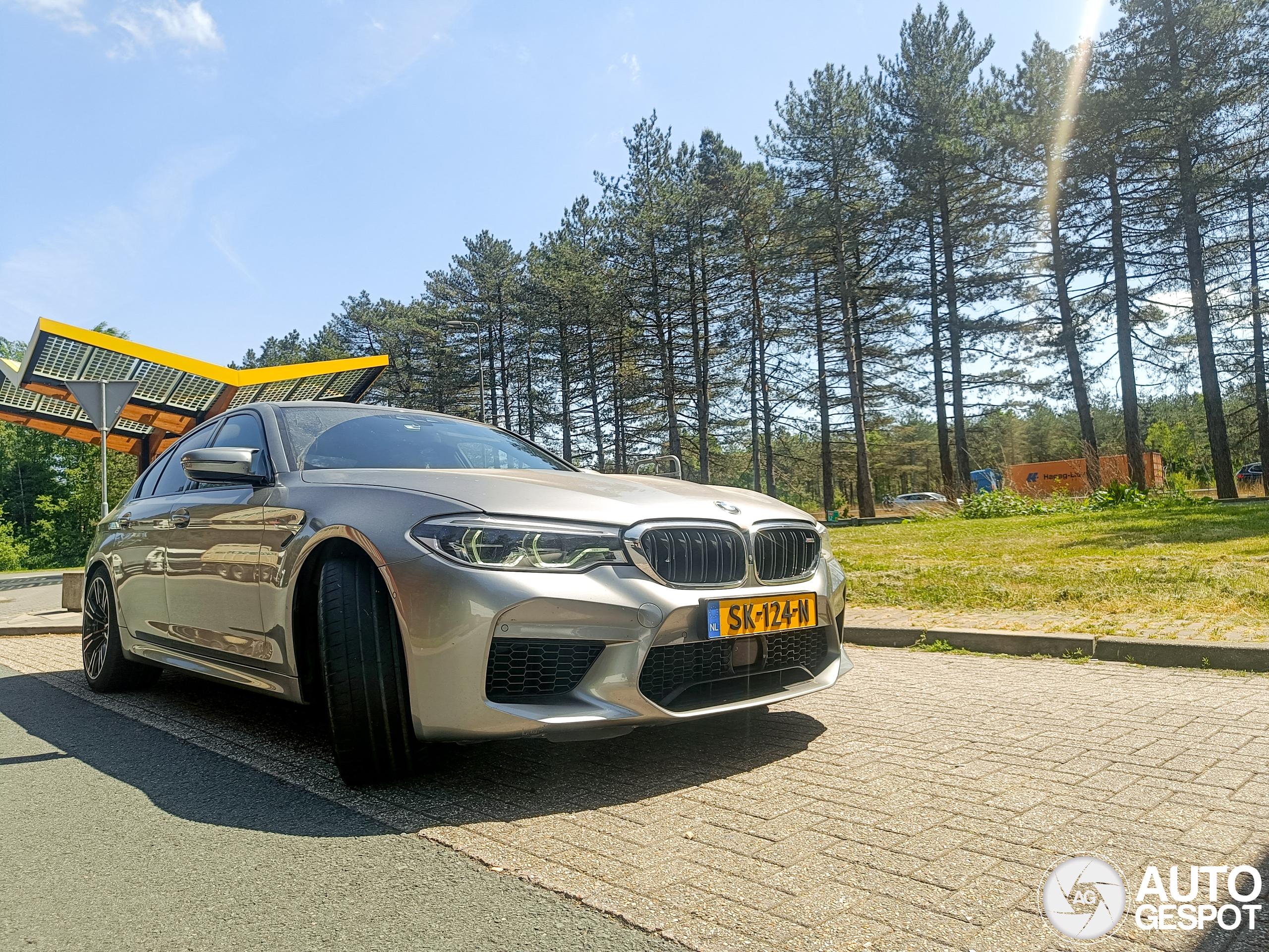 BMW M5 F90