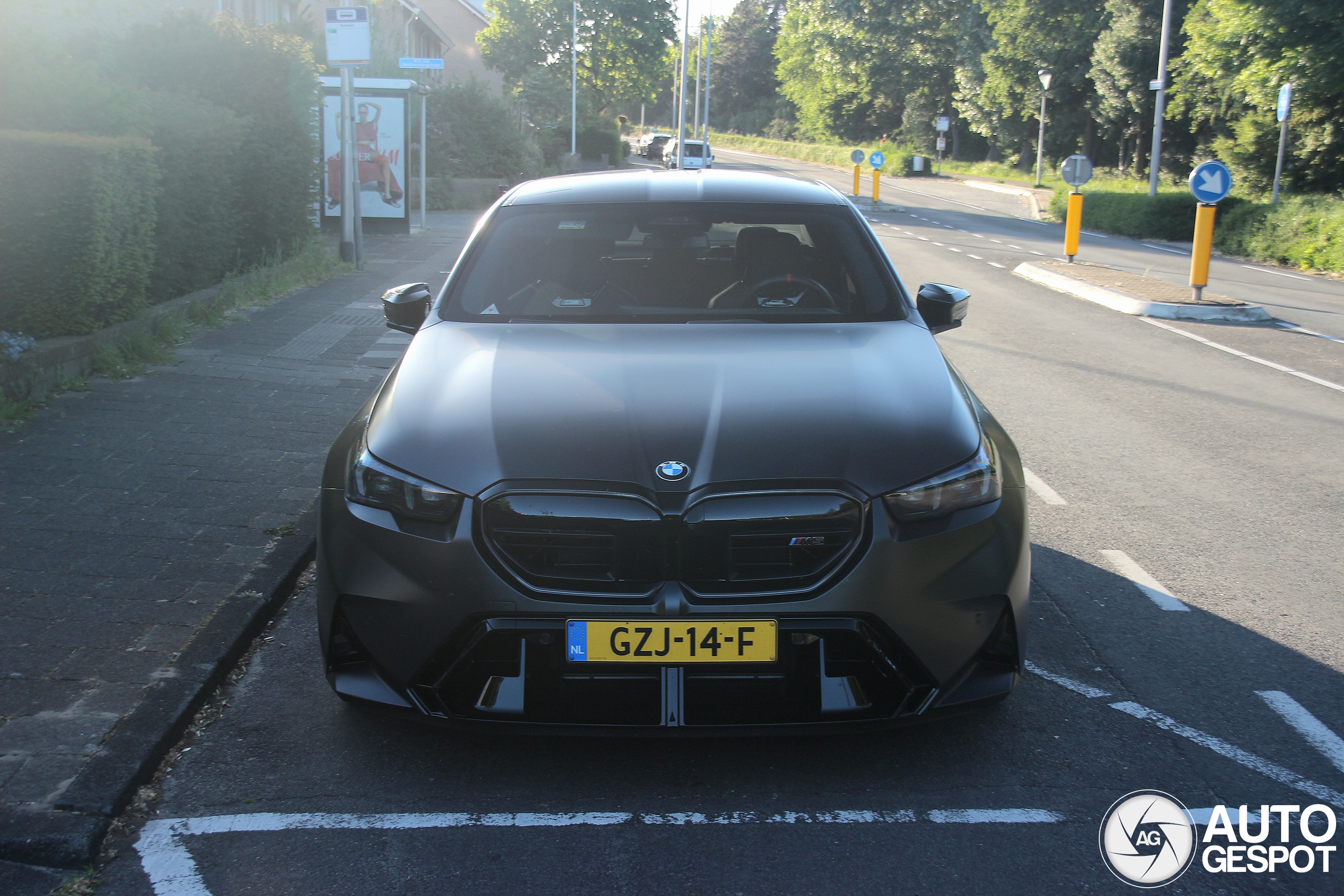 BMW M5 G90