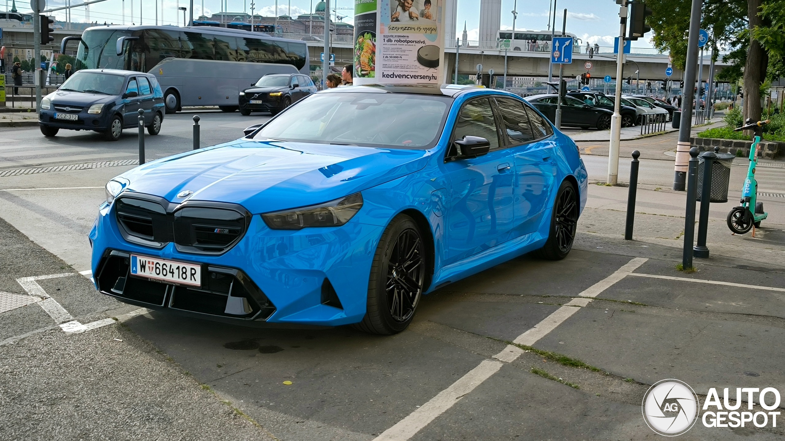 BMW M5 G90