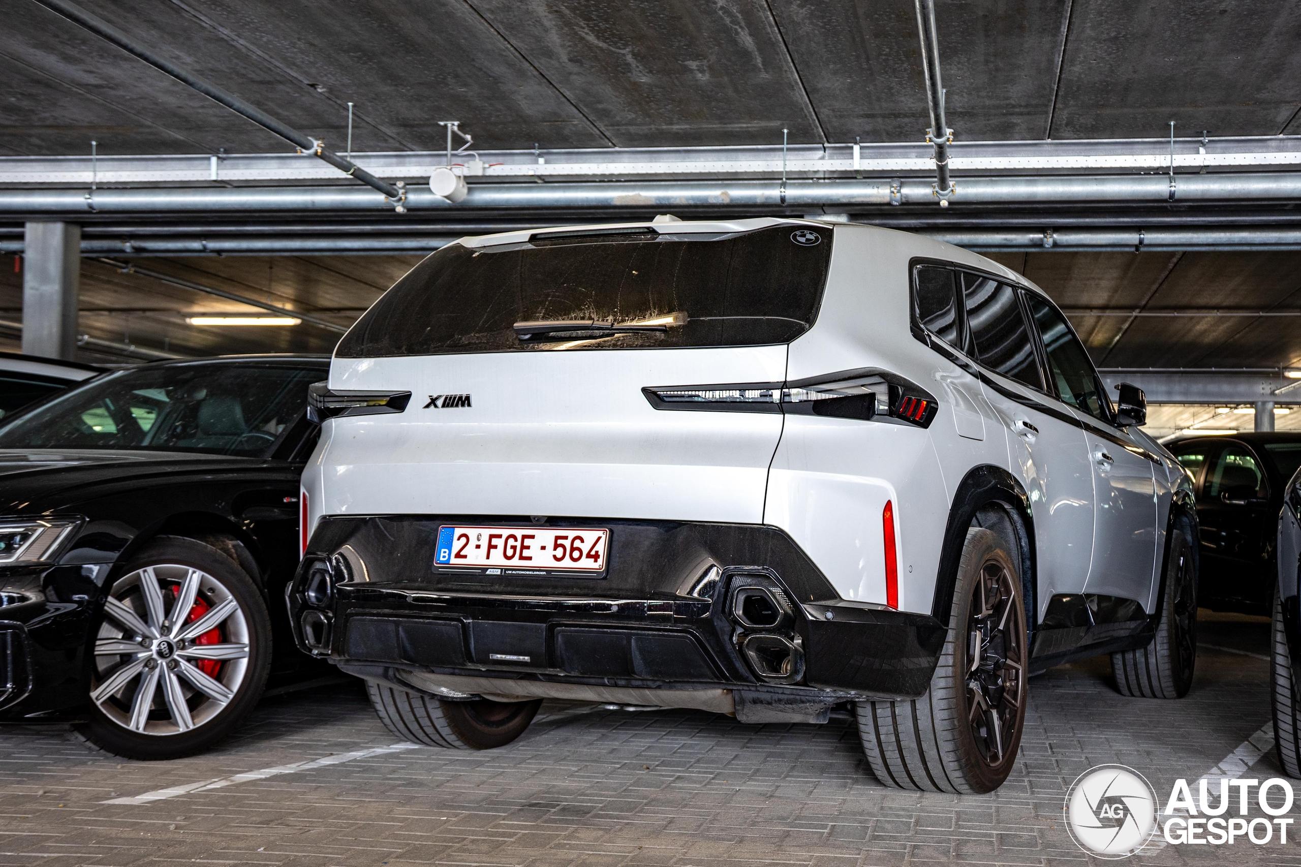 BMW XM G09