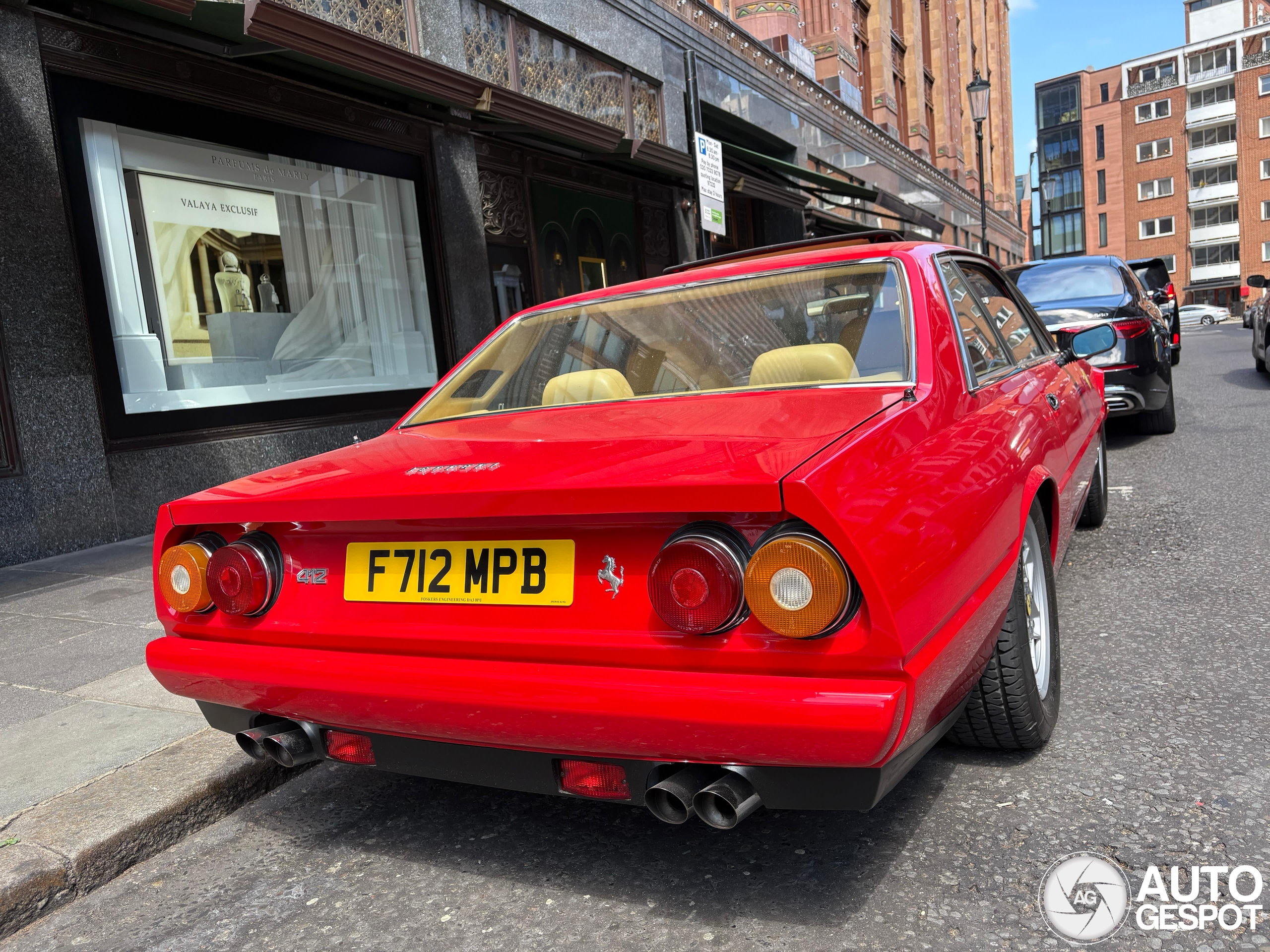 Ferrari 412