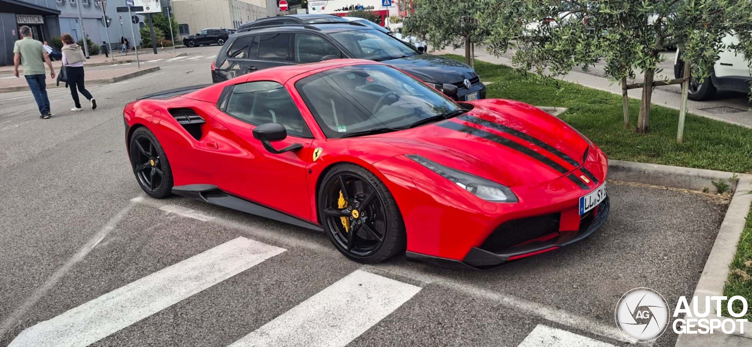 Ferrari 488 Spider Novitec Rosso