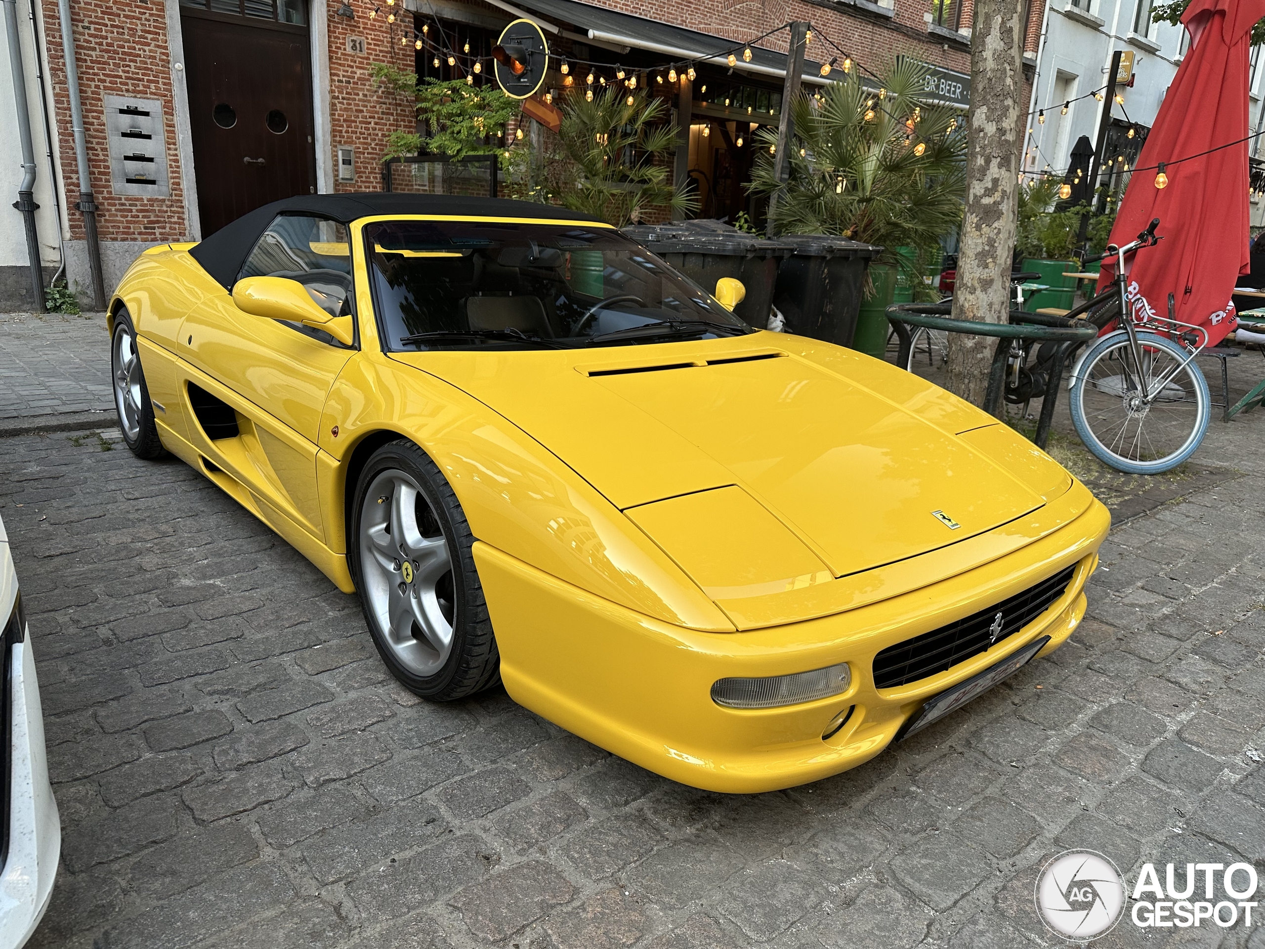Ferrari F355 Spider