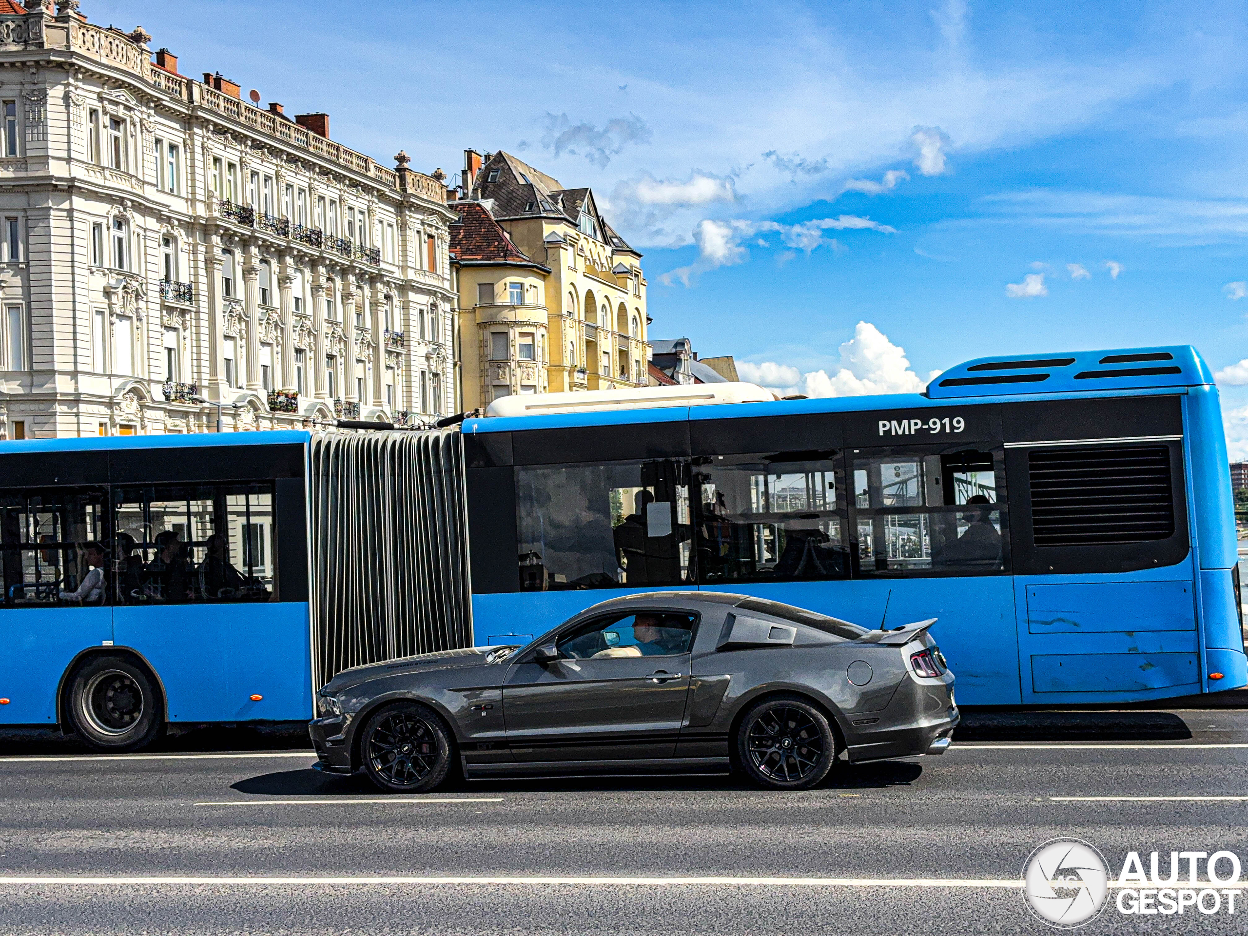 Ford Mustang GT 2013
