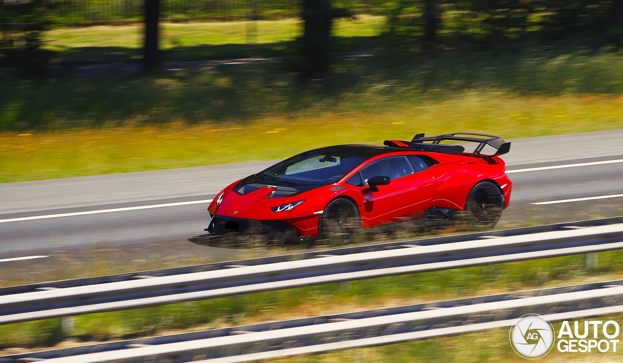 Lamborghini Huracán LP640-2 STO