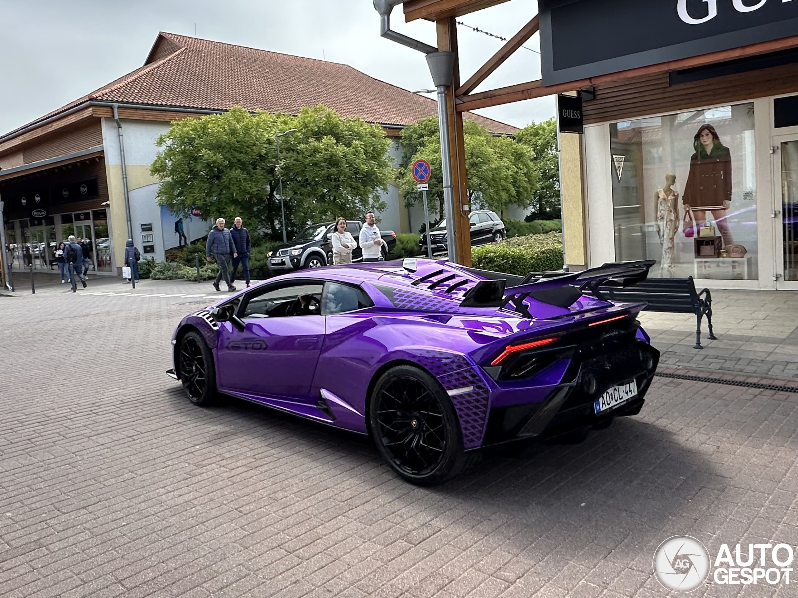 Lamborghini Huracán LP640-2 STO