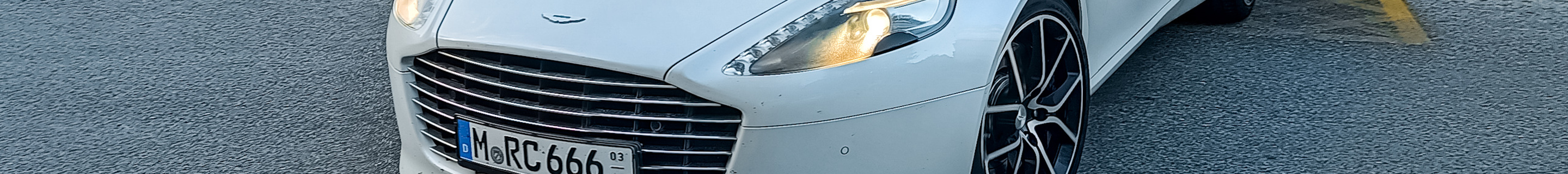Aston Martin Rapide S