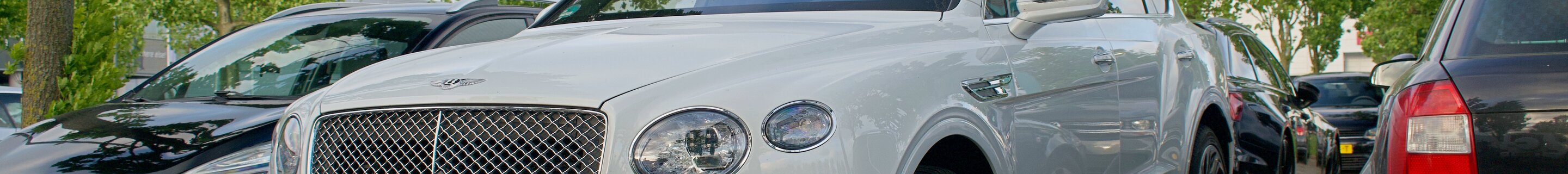 Bentley Bentayga Azure