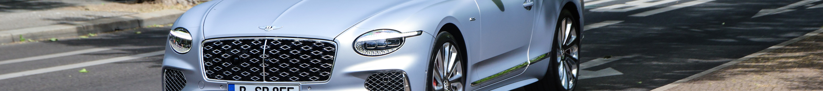 Bentley Continental GTC Mulliner 2025