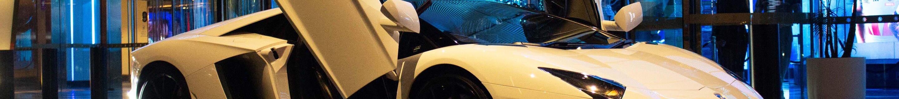 Lamborghini Aventador LP700-4 Roadster