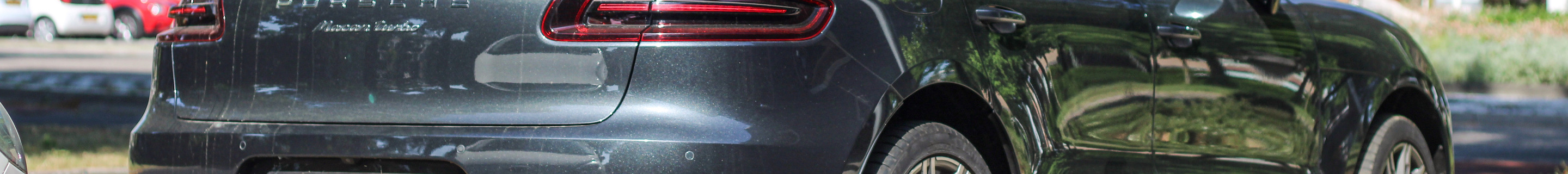 Porsche 95B Macan Turbo