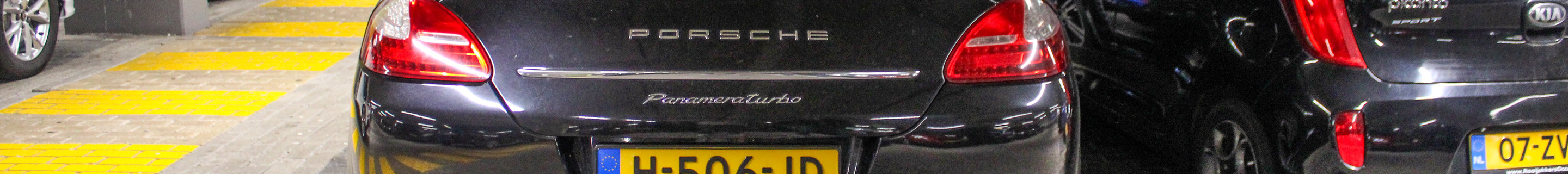 Porsche 970 Panamera Turbo MkI