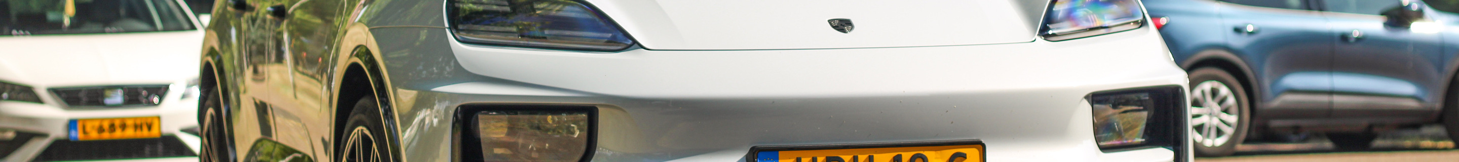 Porsche Macan EV Turbo