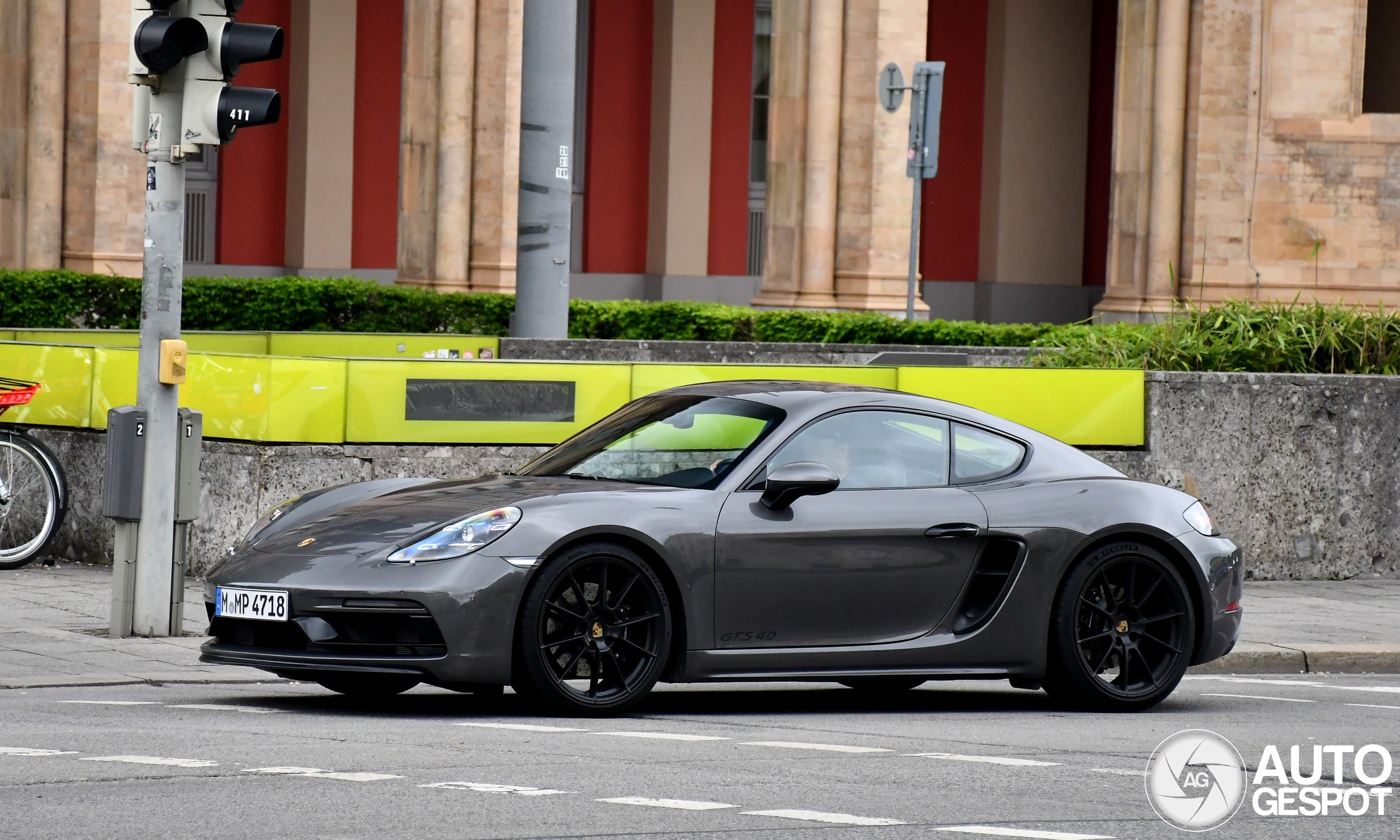 Porsche 718 Cayman GTS 4.0
