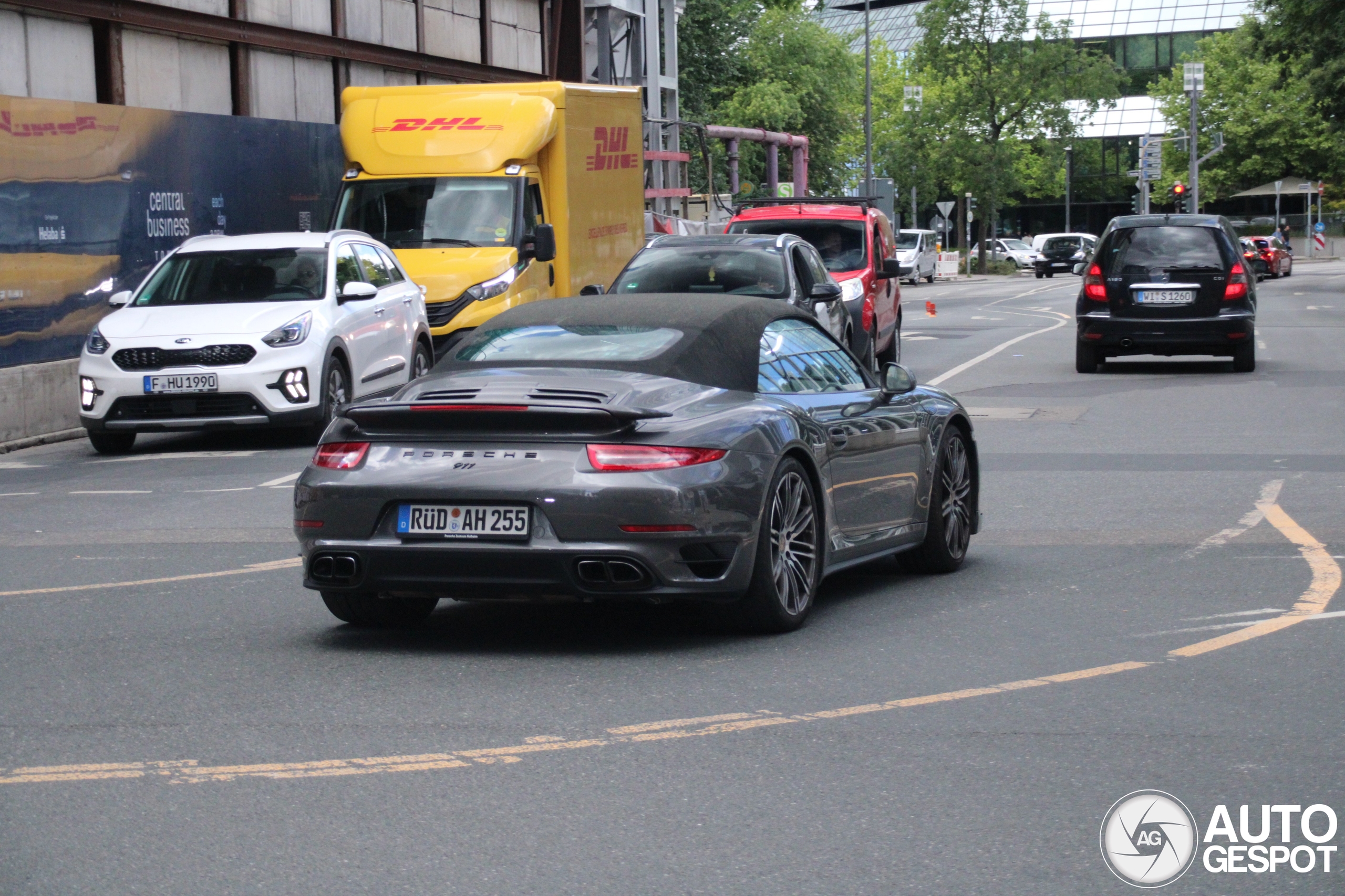 Porsche 991 Turbo S Cabriolet MkI
