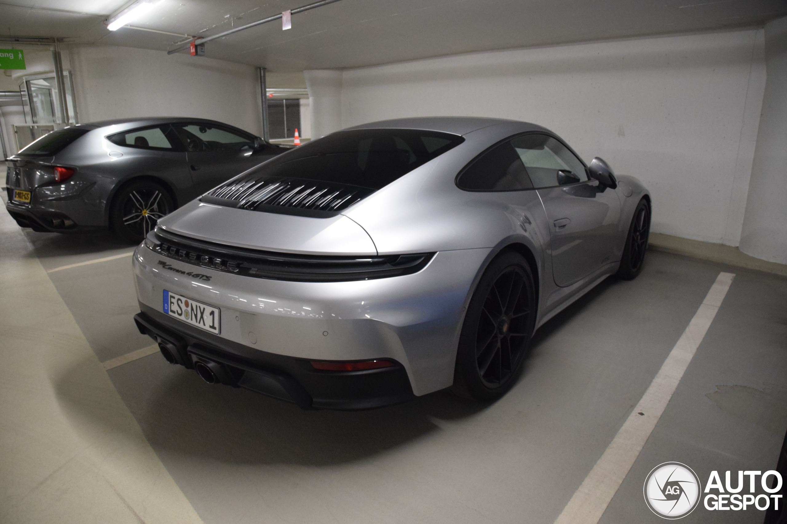 Porsche 992 Carrera 4 GTS MkII