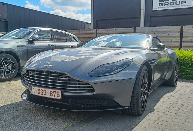 Aston Martin DB11 V8 Volante