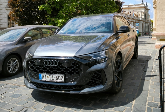Audi RS Q8 2024