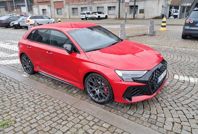 Audi RS3 Sportback 8Y 2025