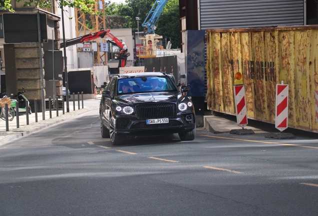 Bentley Bentayga Azure EWB First Edition