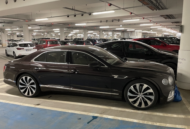 Bentley Flying Spur Hybrid Azure