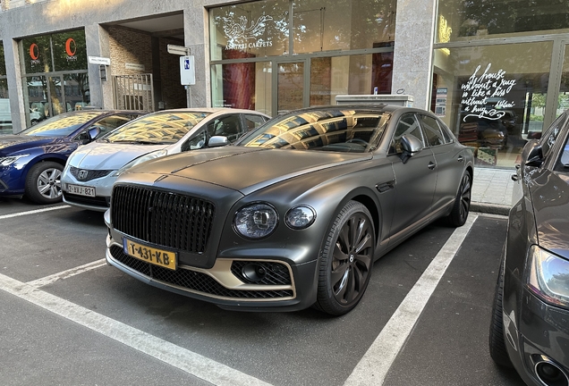 Bentley Flying Spur V8 2021 First Edition