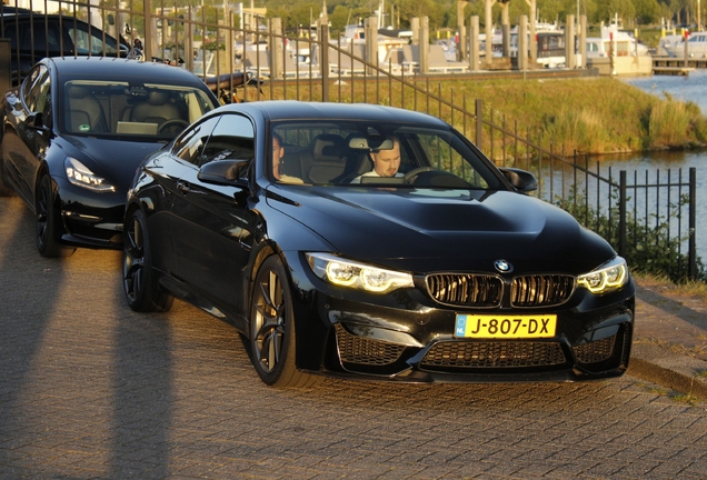 BMW M4 F82 CS