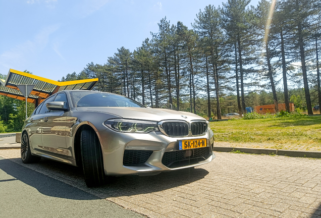 BMW M5 F90